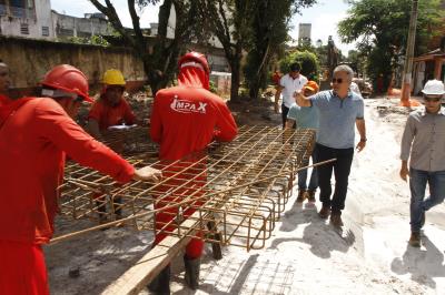 Prefeitura avança com obras de saneamento nos bairros do Curió-Utinga e Guamá