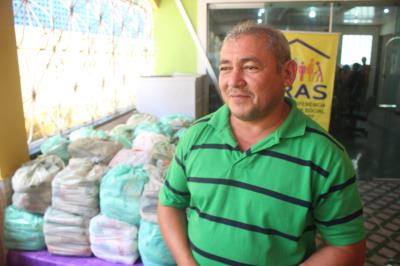 Cras Outeiro entrega alimentos arrecadados durante programação de Carnaval