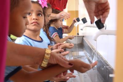 Programa reforça medidas de higienização entre alunos da rede municipal