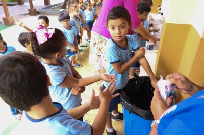Programa reforça medidas de higienização entre alunos da rede municipal