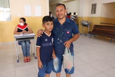 Semec entrega cerca de 80% dos kits de merenda escolar