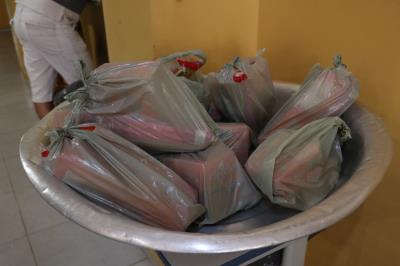 Semec entrega cerca de 80% dos kits de merenda escolar