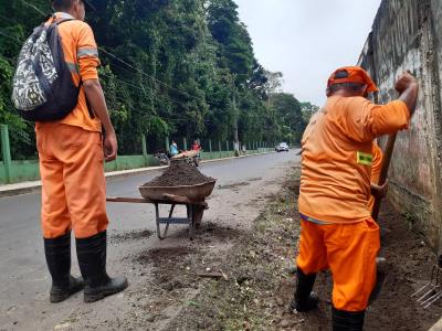Ações de limpeza são intensificadas em Outeiro