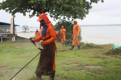 Ações de limpeza são intensificadas em Outeiro