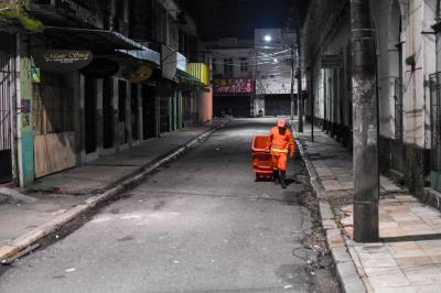 Prefeitura de Belém leva ação de higienização ao Complexo do Ver-o-Peso