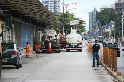 Estações e terminais do BRT são higienizados