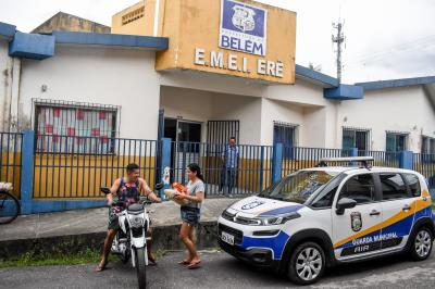 Entrega dos kits das merendas escolares