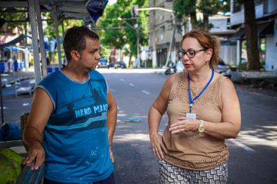 Feirantes de Batista Campos recebem 105 novas barracas da Prefeitura de Belém