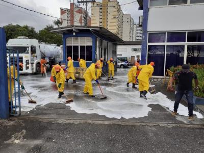 Processo de higienização contempla sede da Guarda Municipal