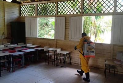 Espaços públicos da ilha de Cotijuba recebem mutirão de desinfecção