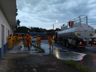 Prefeitura higieniza unidades de saúde municipais e estaduais