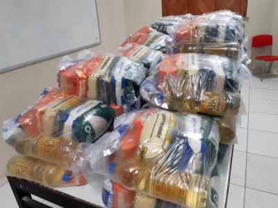 Distribuição do terceiro lote de kits merenda escolar iniciou pelo distrito de Outeiro