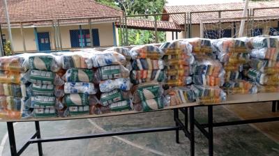 Prefeitura distribui kits merenda para escolas da rede municipal em Mosqueiro