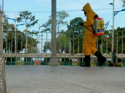 Prefeitura leva mutirão de desinfecção ao distrito de Mosqueiro