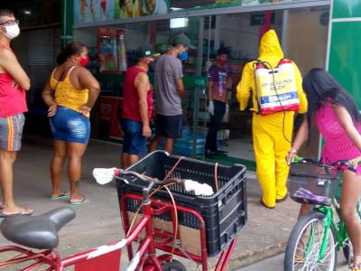 Prefeitura leva mutirão de desinfecção ao distrito de Mosqueiro