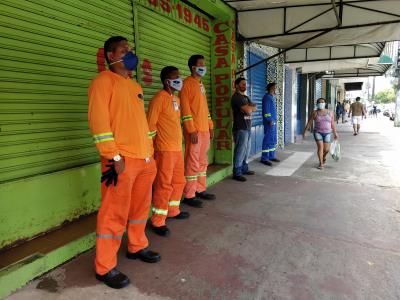 Prefeitura faz bloqueios e ordenamento no bairro da Pedreira
