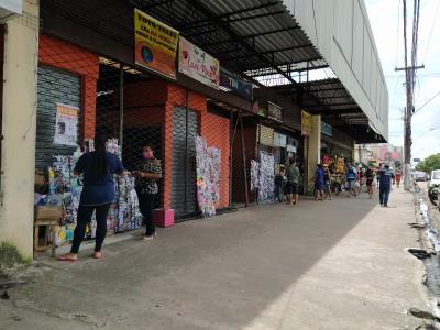 Prefeitura faz bloqueios e ordenamento no bairro da Pedreira