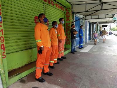 Prefeitura faz bloqueios e ordenamento no bairro da Pedreira