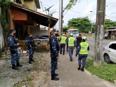 Feiras da Pratinha e Icoaraci são fiscalizadas por agentes de segurança