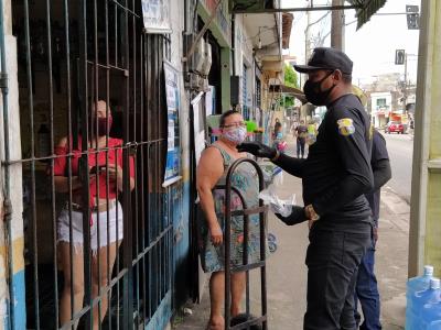 Feiras da Pratinha e Icoaraci são fiscalizadas por agentes de segurança