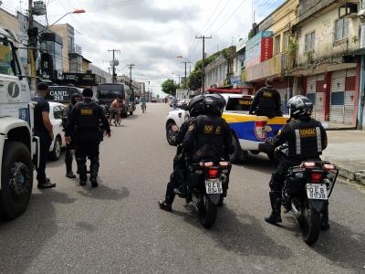 Feiras da Pratinha e Icoaraci são fiscalizadas por agentes de segurança