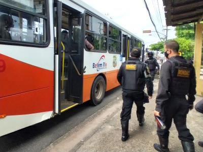 Feiras da Pratinha e Icoaraci são fiscalizadas por agentes de segurança