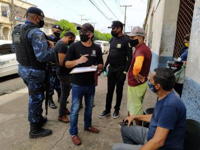Feiras da Pratinha e Icoaraci são fiscalizadas por agentes de segurança