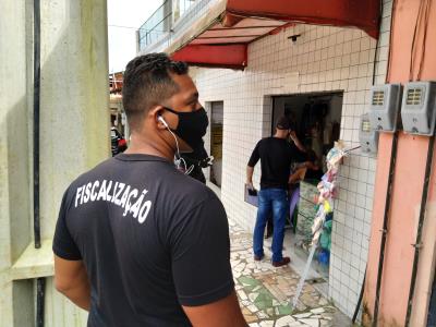 Feiras da Pratinha e Icoaraci são fiscalizadas por agentes de segurança