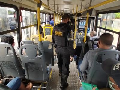 Feiras da Pratinha e Icoaraci são fiscalizadas por agentes de segurança