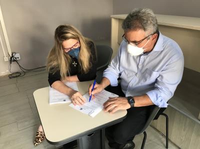 Ordens de serviço garantem o início de obras em praças no Tapanã e Águas Lindas