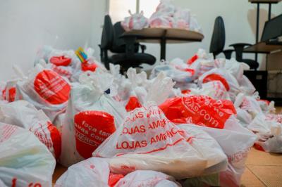 Unicef doa kits de higiene aos usuários dos Cras