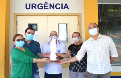 Pronto Socorro do Guamá recebe imagem de Nossa Senhora de Nazaré