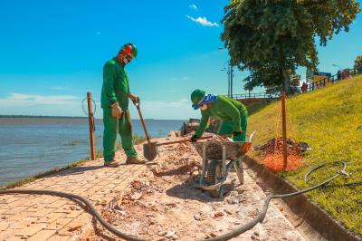 Prefeitura começa obra de recuperação do muro de contenção da orla de Icoaraci