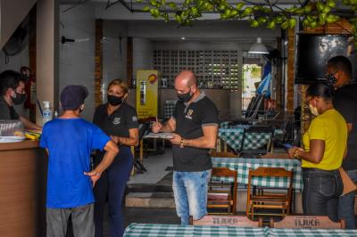 Comitê de Segurança fiscaliza restaurantes e quiosques da Orla de Icoaraci