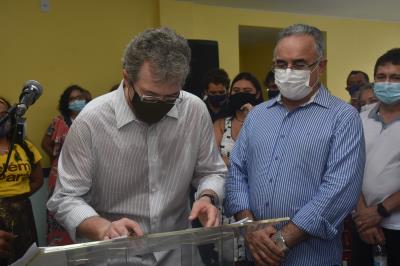 Ato de entrega da doação da creche Francisco de Assis