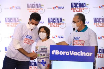 Profissional de saúde é a primeira vacinada em Belém e no estado do Pará