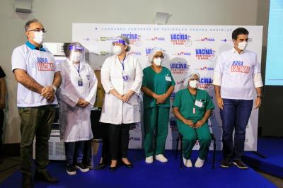 Profissional de saúde é a primeira vacinada em Belém e no estado do Pará