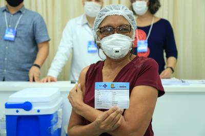 Vacinação contra o Covid 19 no PSM da 14