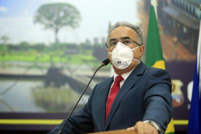 Prefeito Edmilson participa de sessão solene na Câmara Municipal de Belém 