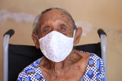 Idosos com idade acima de 85 anos começam a ser vacinados em Belém e distritos