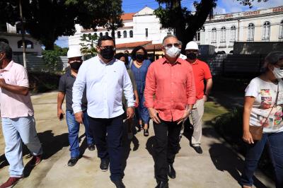 PMB visita às obras de revitalização da Praça Dom Pedro II