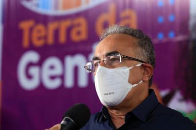 350 Títulos são entregues no lançamento do programa Terra da Gente