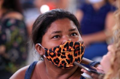 350 Títulos são entregues no lançamento do programa Terra da Gente