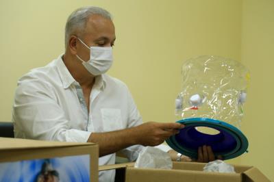Prefeitura de Belém recebe doação de cápsulas respiratórias