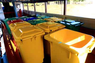 A coleta de resíduos sólidos e materiais recicláveis é retomada na ilha do Combu 