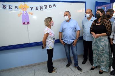 Reinauguração de escola no Guamá reforça o compromisso da Prefeitura de Belém com a educação