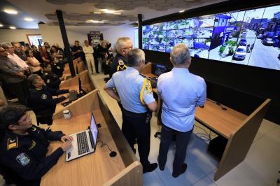 Inauguração da Central de Vídeo de monitoramento da Guarda, GMB