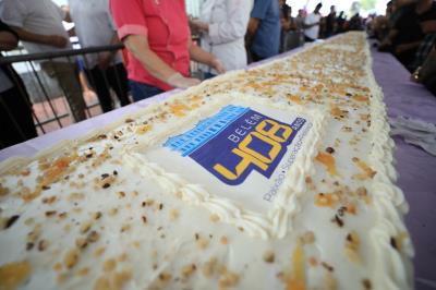 Parabéns e bolo de aniversário - Belém 408 anos 