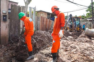 Obras em andamento - Passagem São José, na Pratinha 