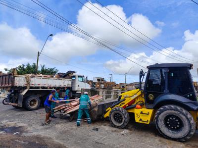 Operação de limpeza nos bairros - Guamá, Cremação e Terra-Firme 